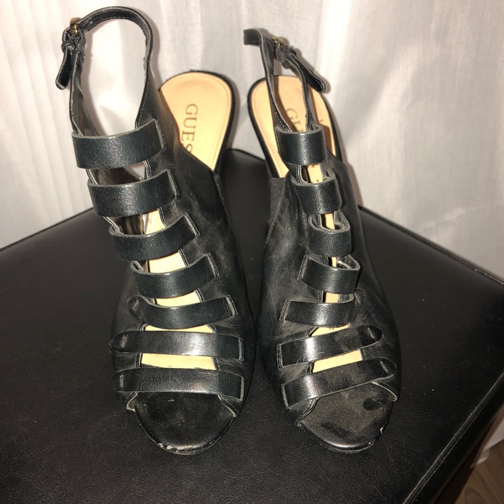 Guess wedges